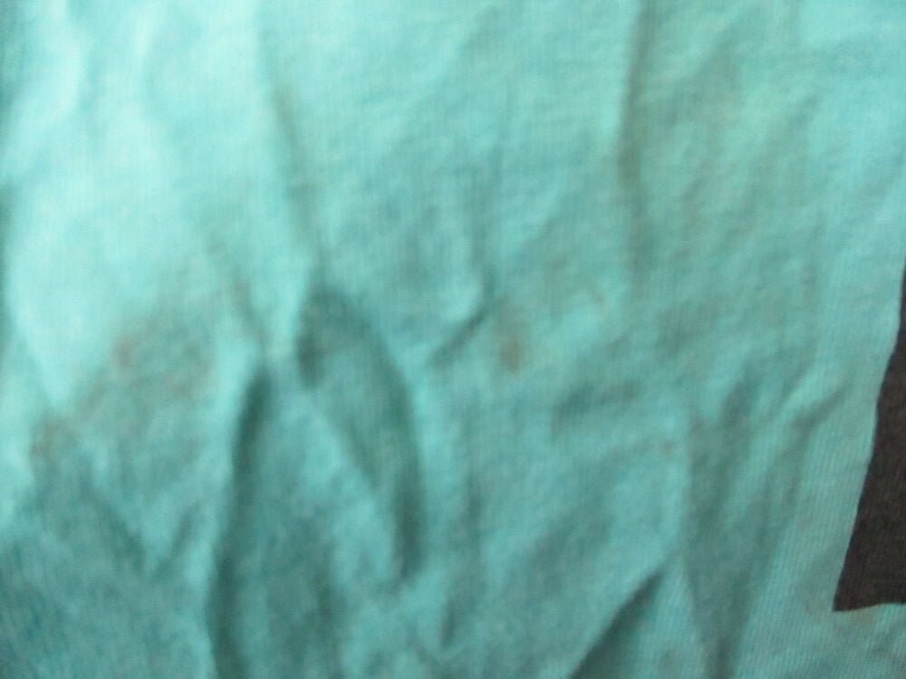 Stained Green DC Vintage T-shirt - Size Large - Image 10