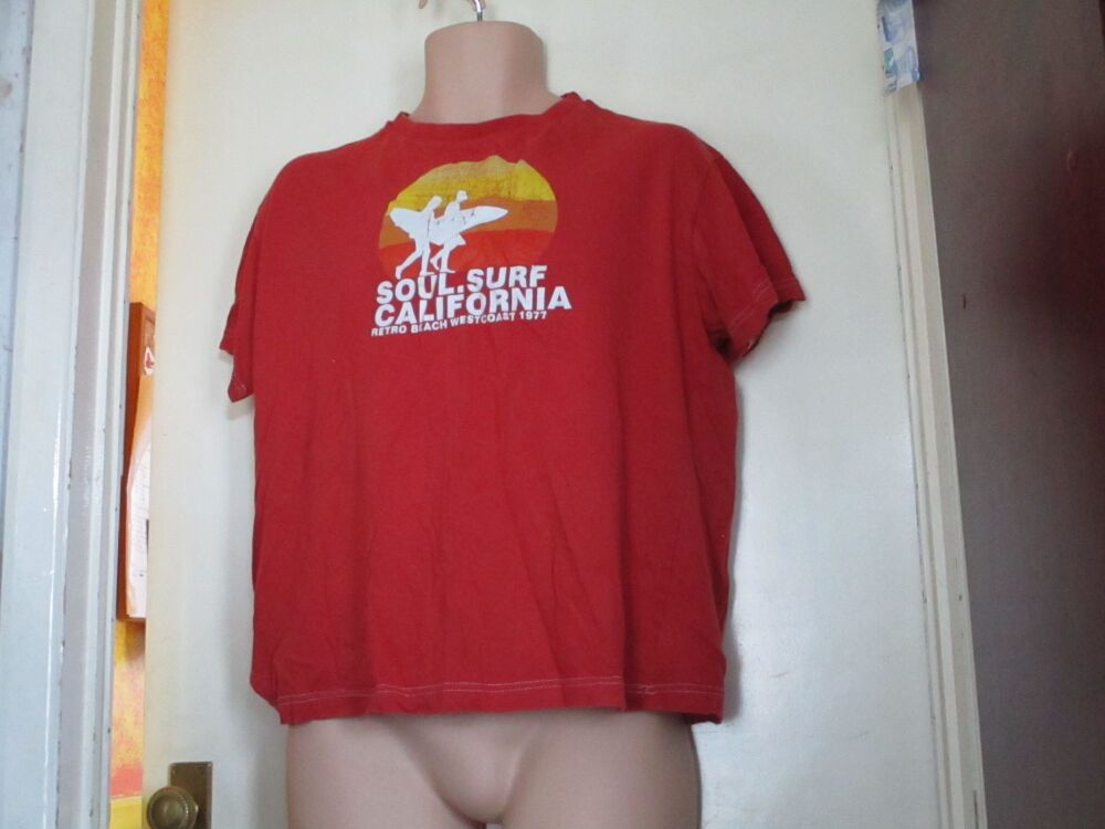 Easy Casual - Size L - Red T-Shirt with Soul Surf California Retro Beach Westcoast 1977 design - Image 4