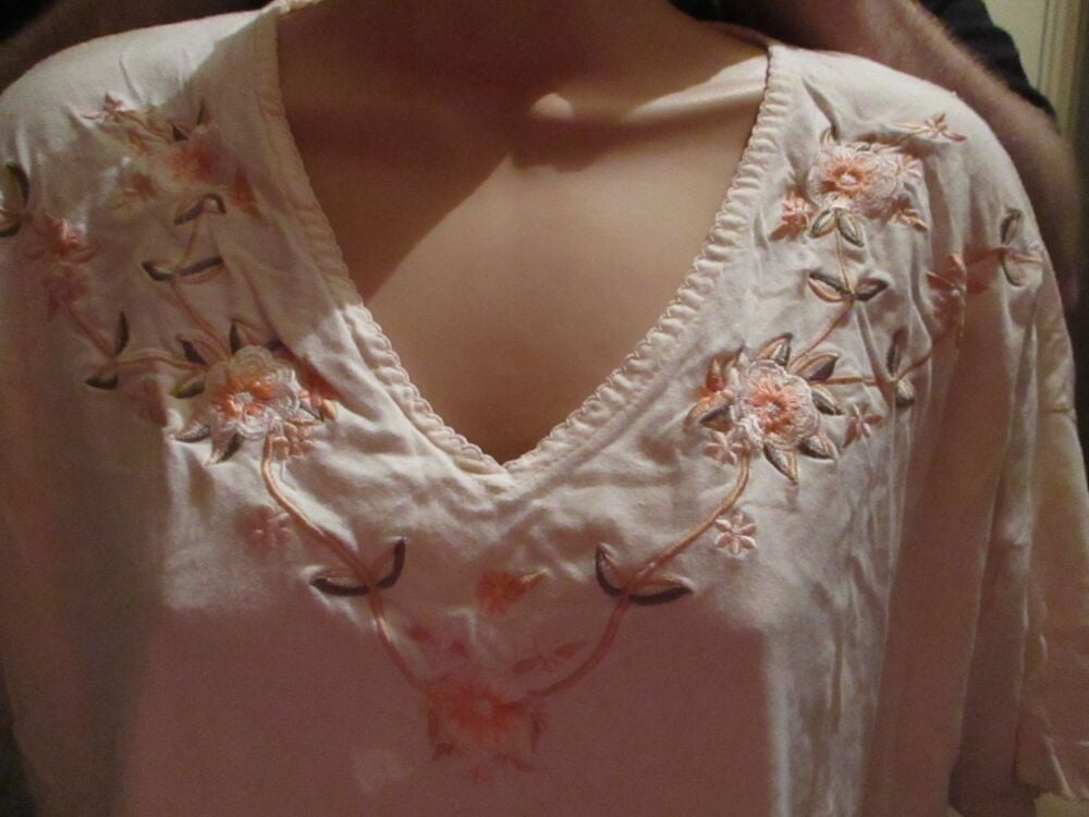 Honey - One Size Fits All - Peach T-shirt with Embroidered Floral Design - Image 6