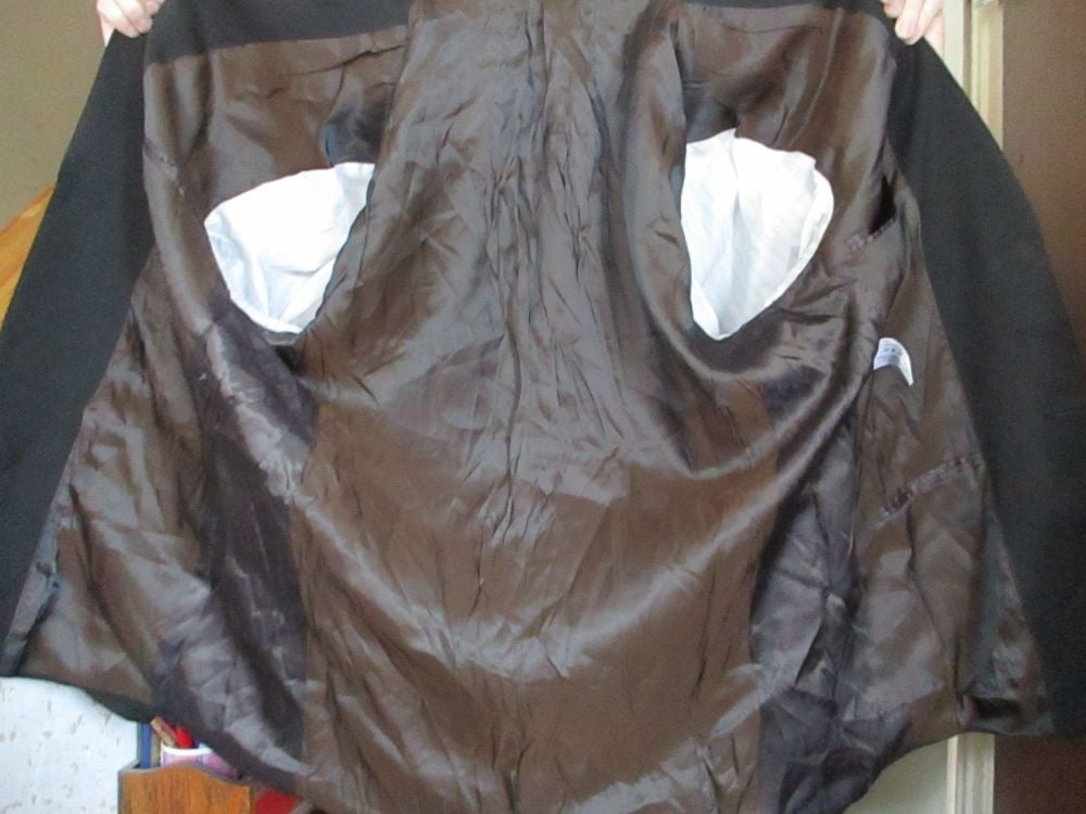 Taylor & Reece Finest Quality One Piece Suit Jacket - Chest 42" - Image 6