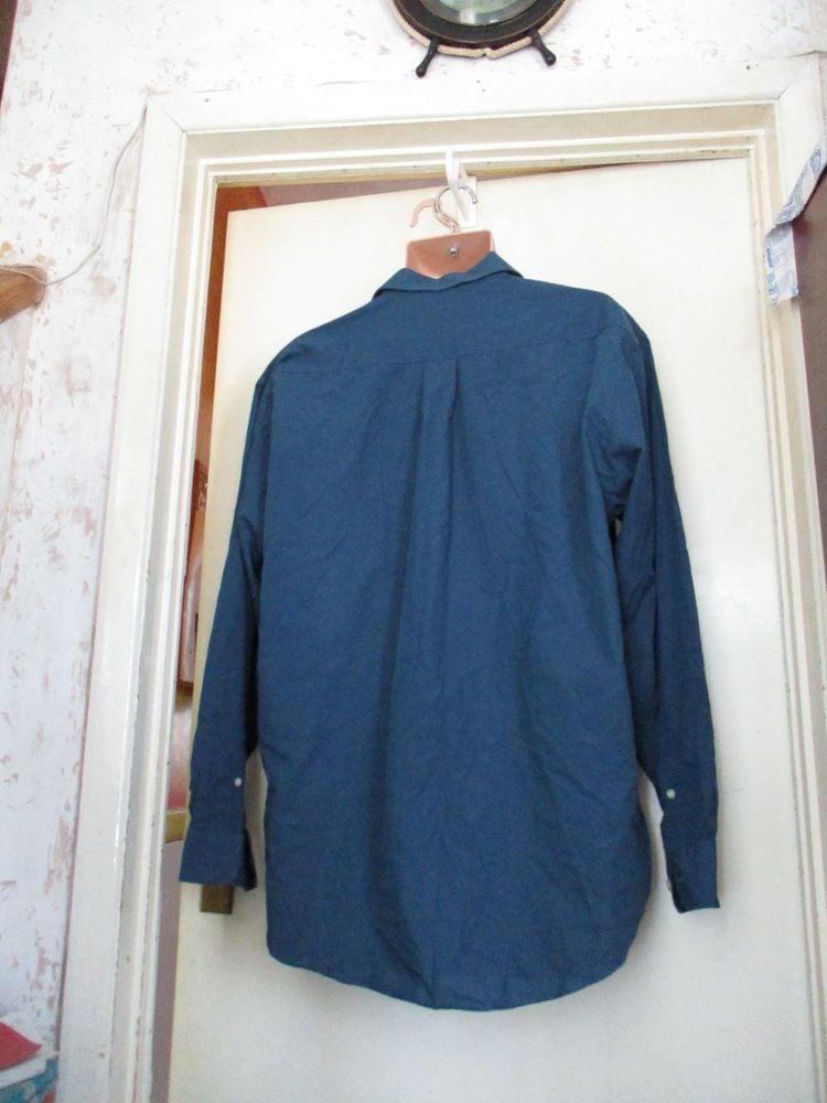 Copperstone 17" Dark Blue Cream Buttons Long Sleeve Shirt - Image 5