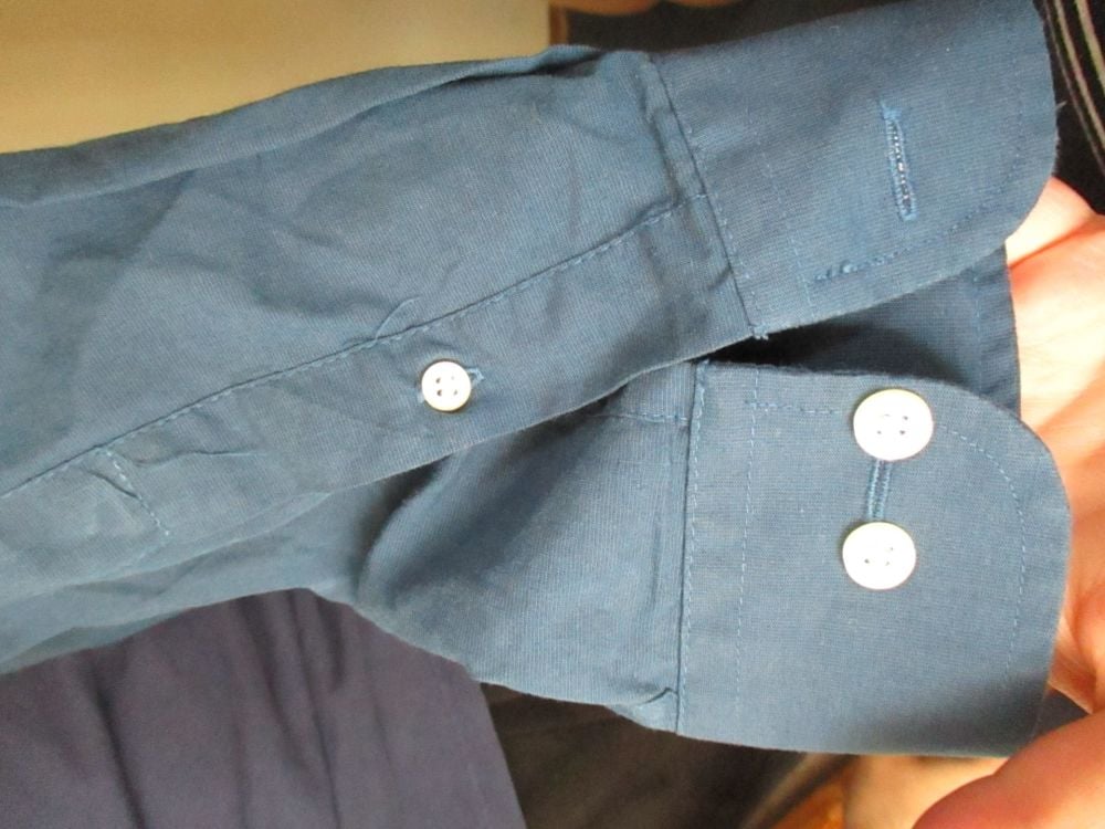Copperstone 17" Dark Blue Cream Buttons Long Sleeve Shirt - Image 4
