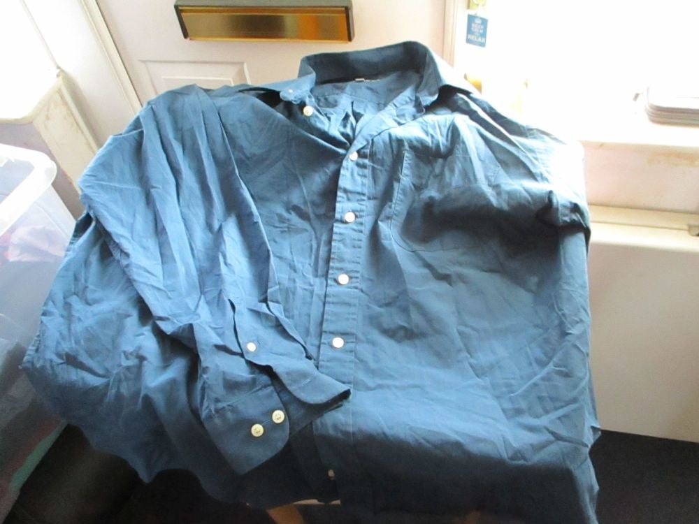 Copperstone 17" Dark Blue Cream Buttons Long Sleeve Shirt - Image 3