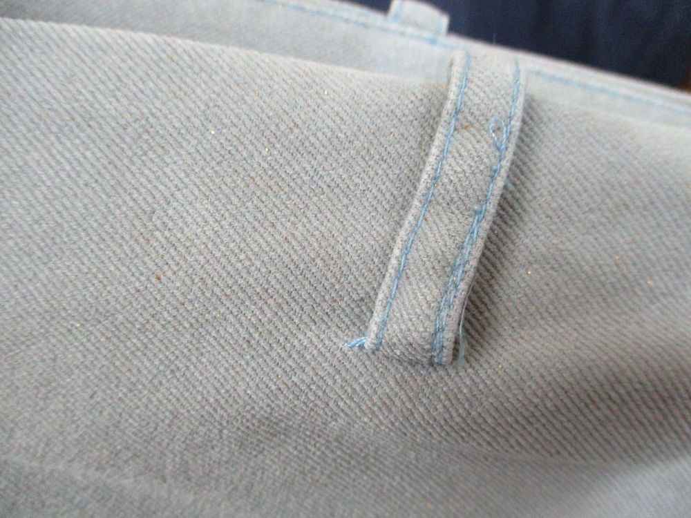Etam Size 26 Grey Glittery Gradient Trousers - Image 2