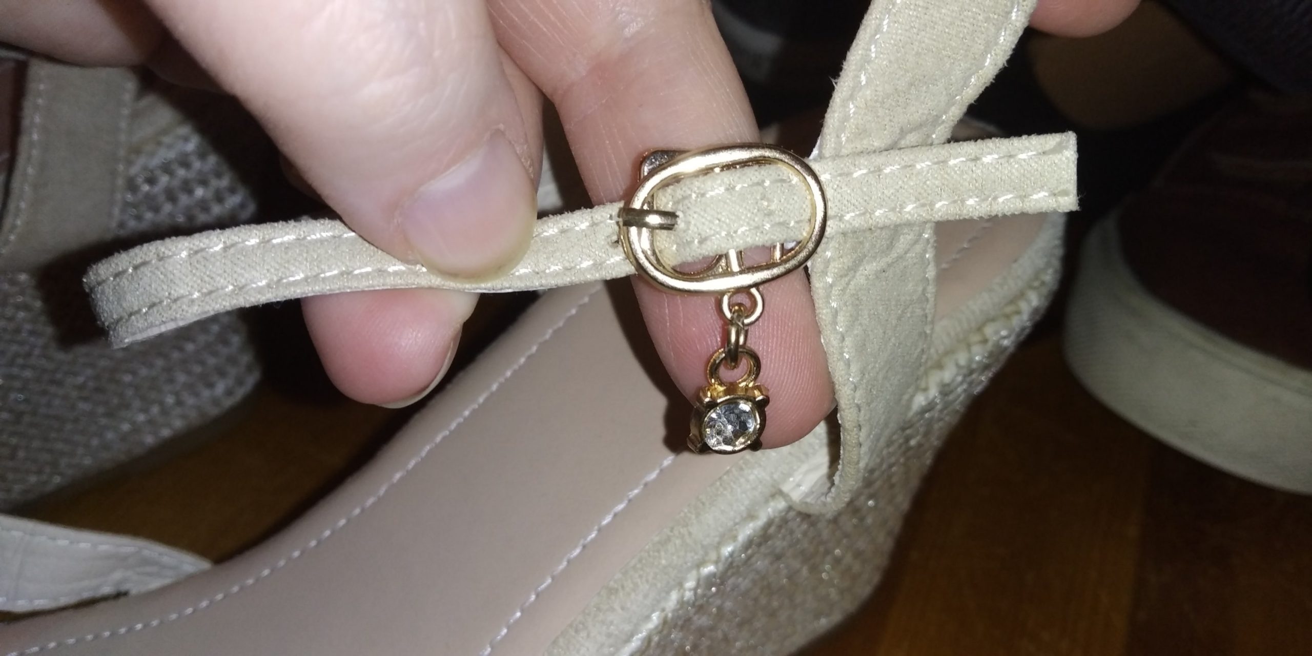 Unbranded Beige Cream Woven Style Strappy Sandals Wedge Heels with Diamante detail Shoes Size 41 - Image 4