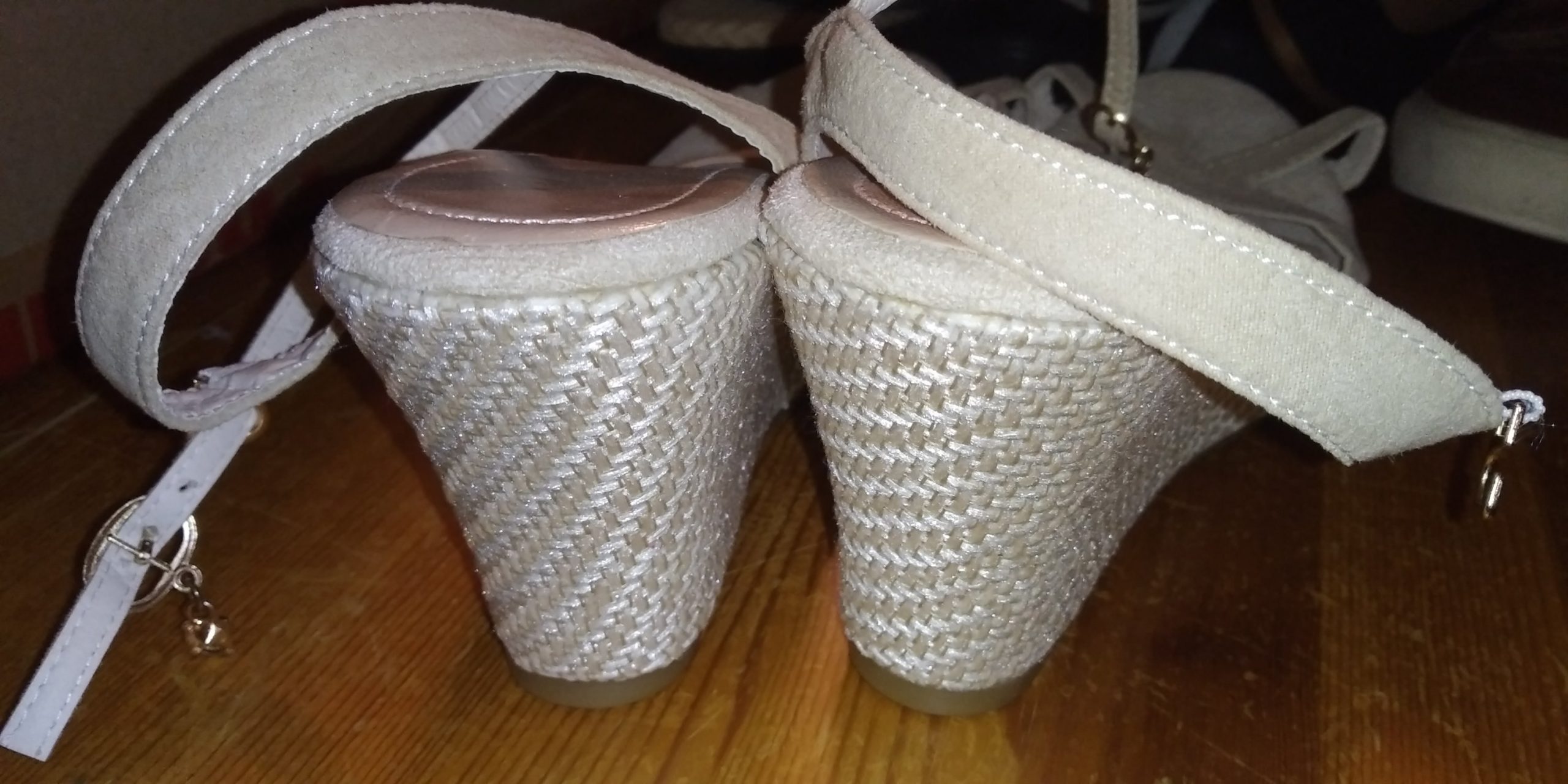Unbranded Beige Cream Woven Style Strappy Sandals Wedge Heels with Diamante detail Shoes Size 41 - Image 10