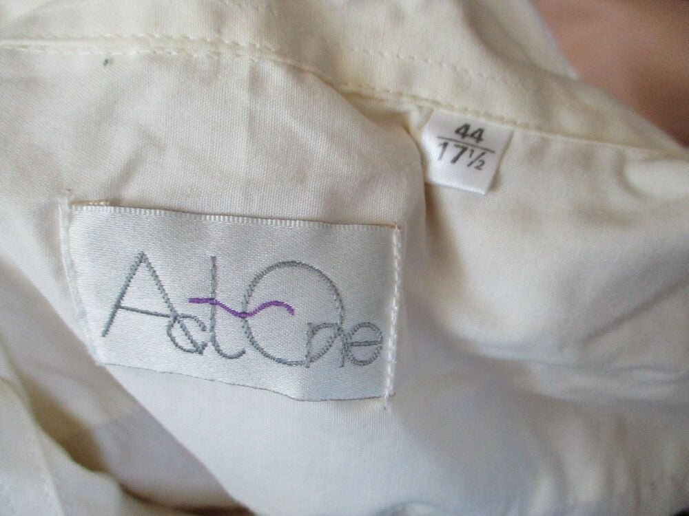 Act One - Cream Long Sleeved Shirt - Size 17.5" Collar - Stained - Image 5