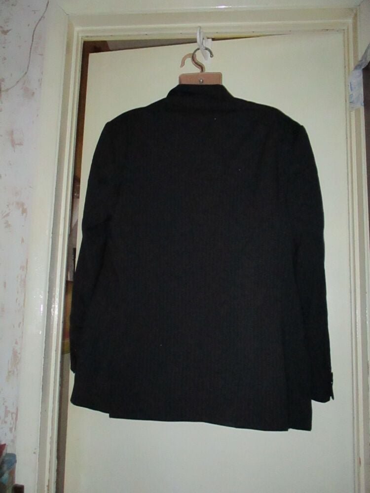 Next - Black and Pinstriped Size L Suit Jacket - Needs Dry Cleaning - Image 10