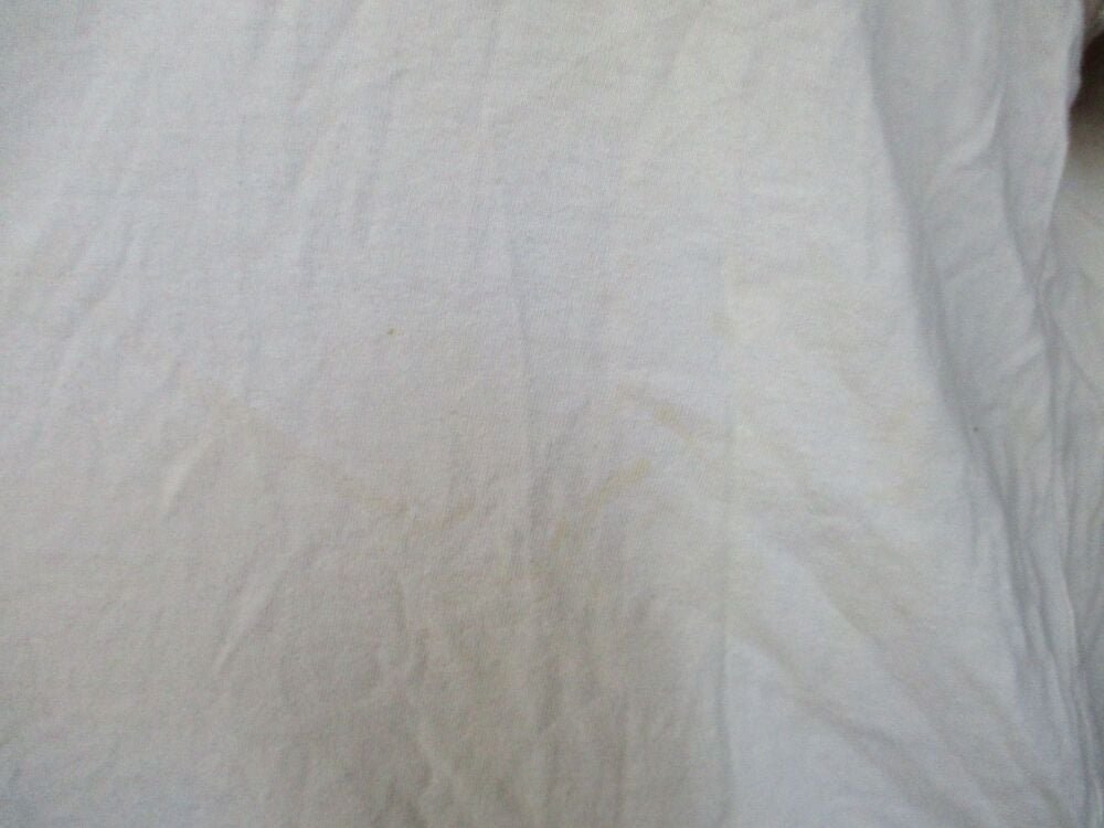 Portwest - White T-shirt - Size XL - Badly grass and paint stained - Odd jobs top - Image 4