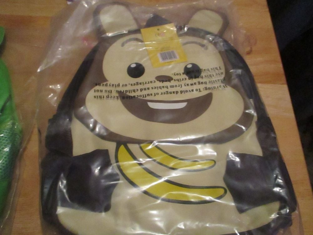 Monkey - Animal Design Backpack - 10kg Max Hold. 2 Compartments. 2 Side Pockets - Image 4