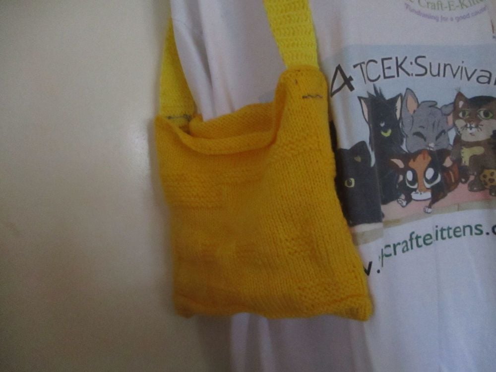 Darker Yellow 2 Tone Patterned Knitted Bag. Knitted By KittyMumma - Image 4